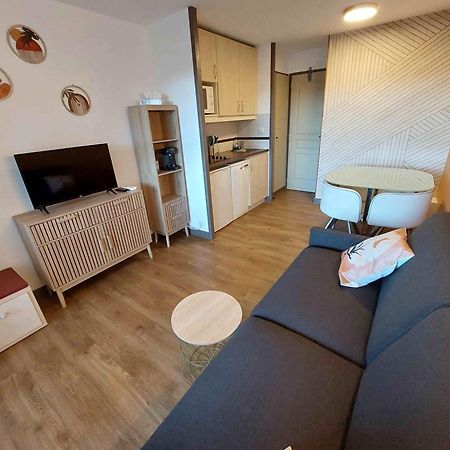 Cap Esterel Appartement Climatise Dans Le Centre Du Village Vacances Drammont エクステリア 写真