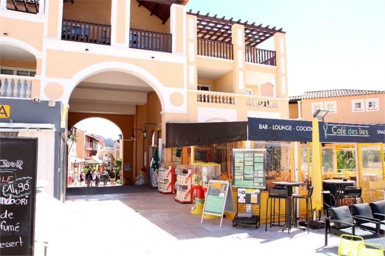 Cap Esterel Appartement Climatise Dans Le Centre Du Village Vacances Drammont エクステリア 写真